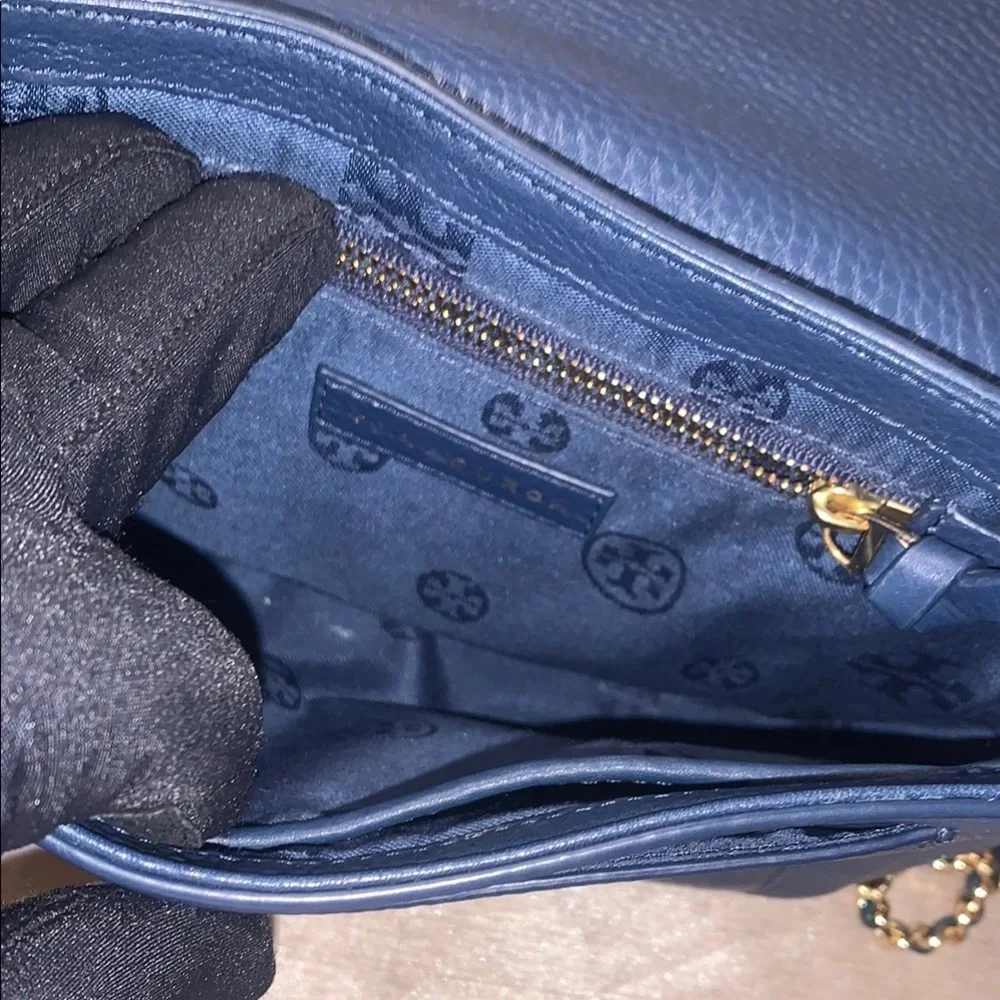 Tory Burch Blue Leather Crossbody Bag with Gold Chain EUC